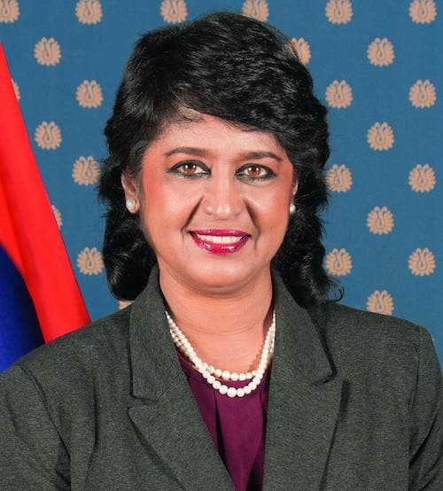 Portrait of Gurib-Fakim Ameenah