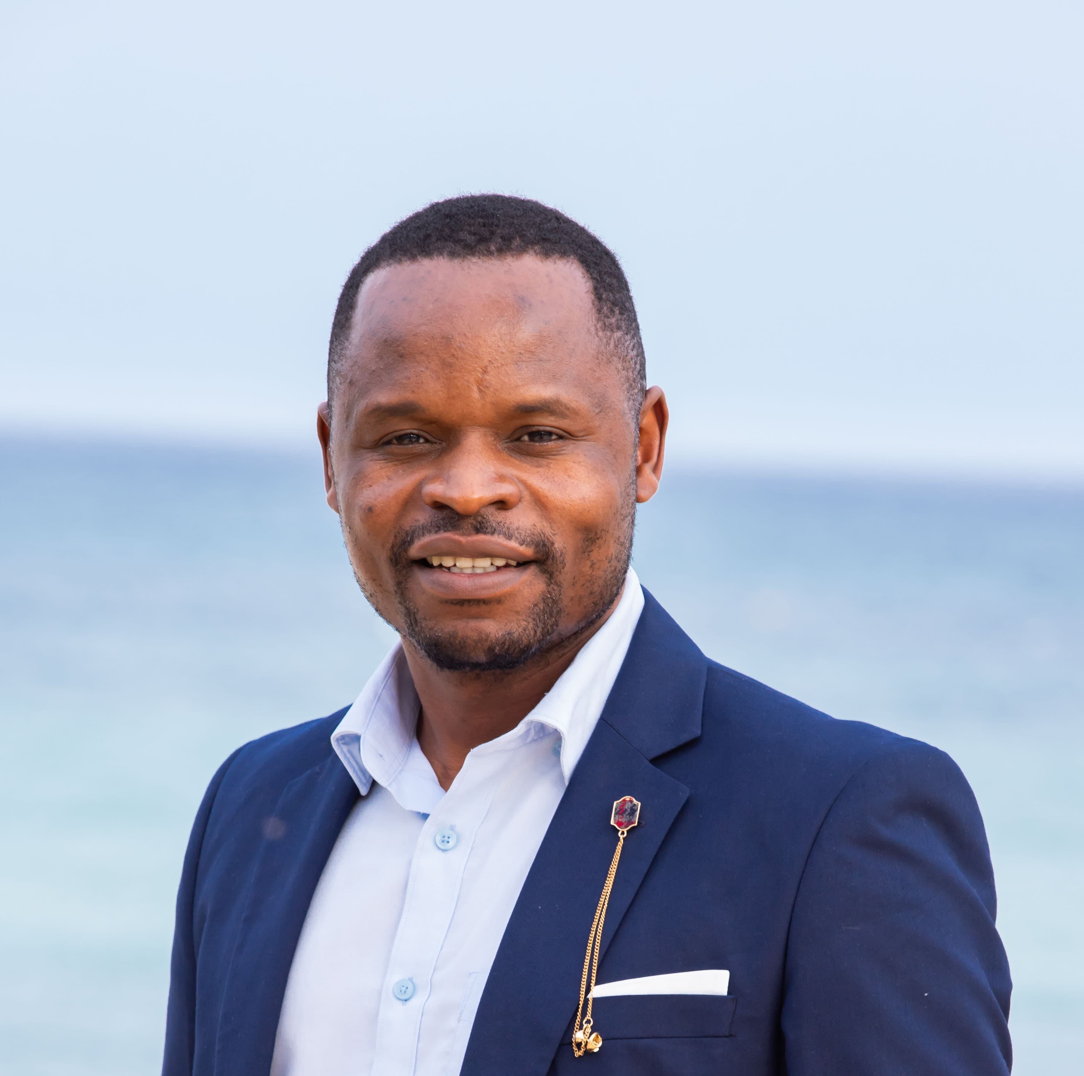 Converting Carbon Dioxide to Clean Energy to Tackle Climate Change