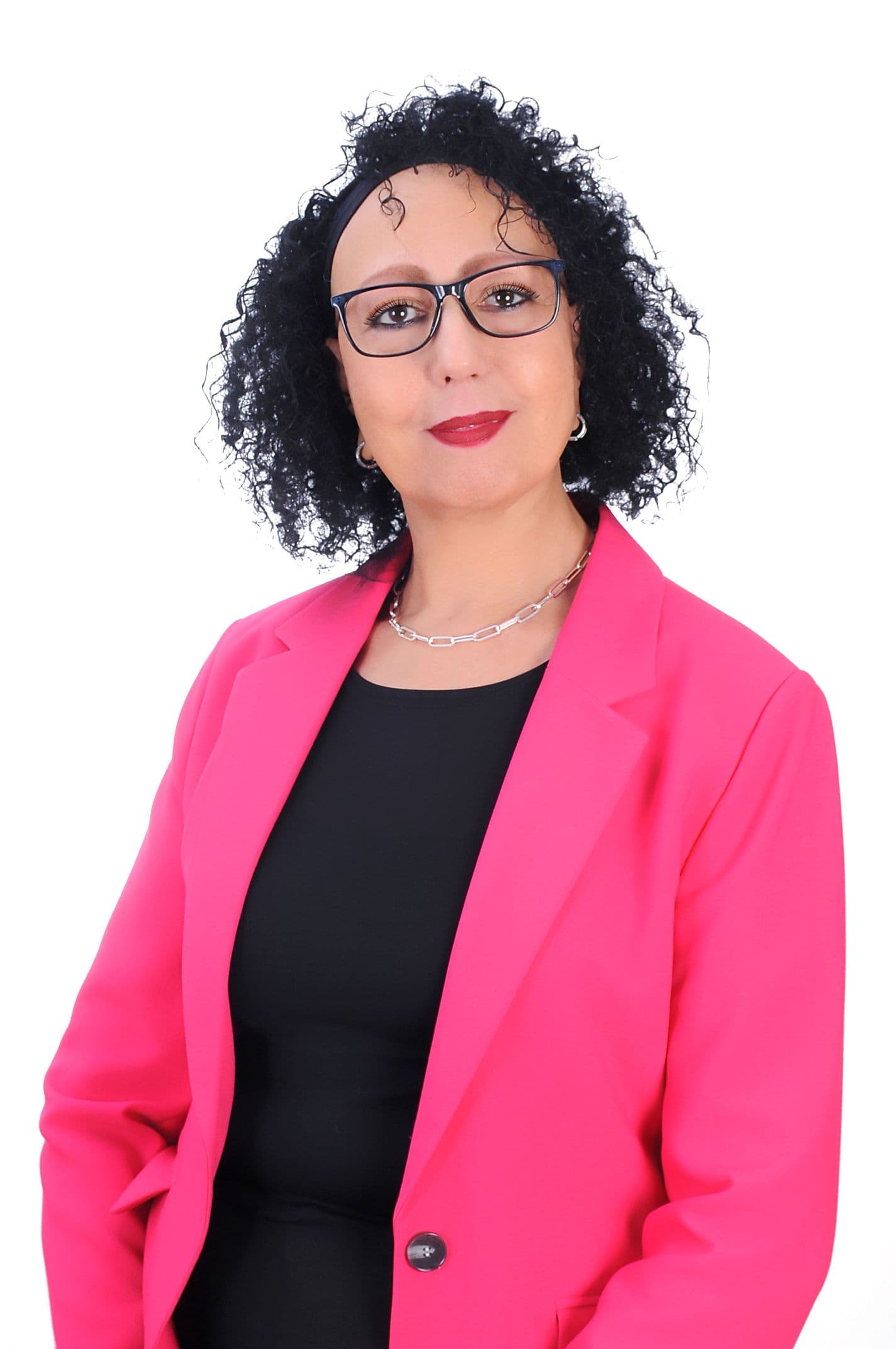 Portrait of Prof. Laila Mandi