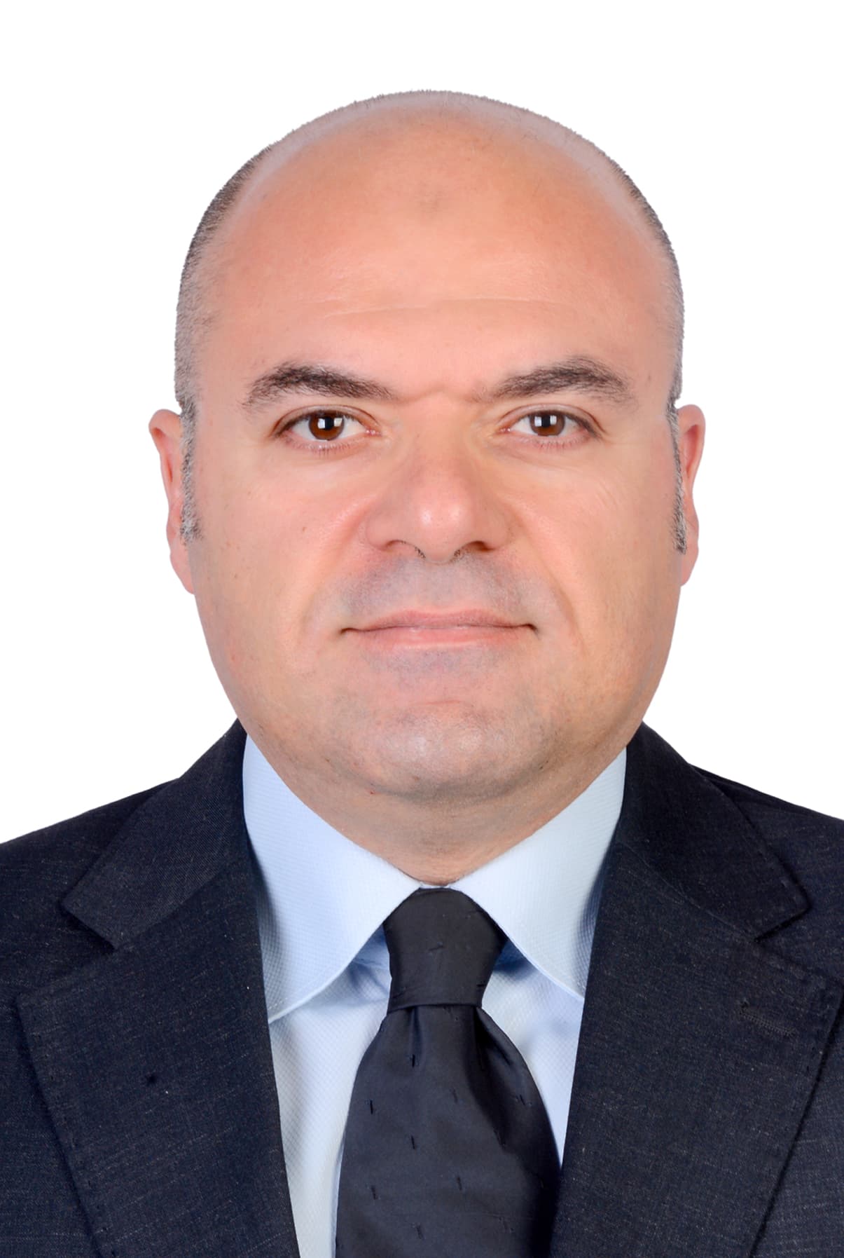 Portrait of Dr. Wael Mamdouh 