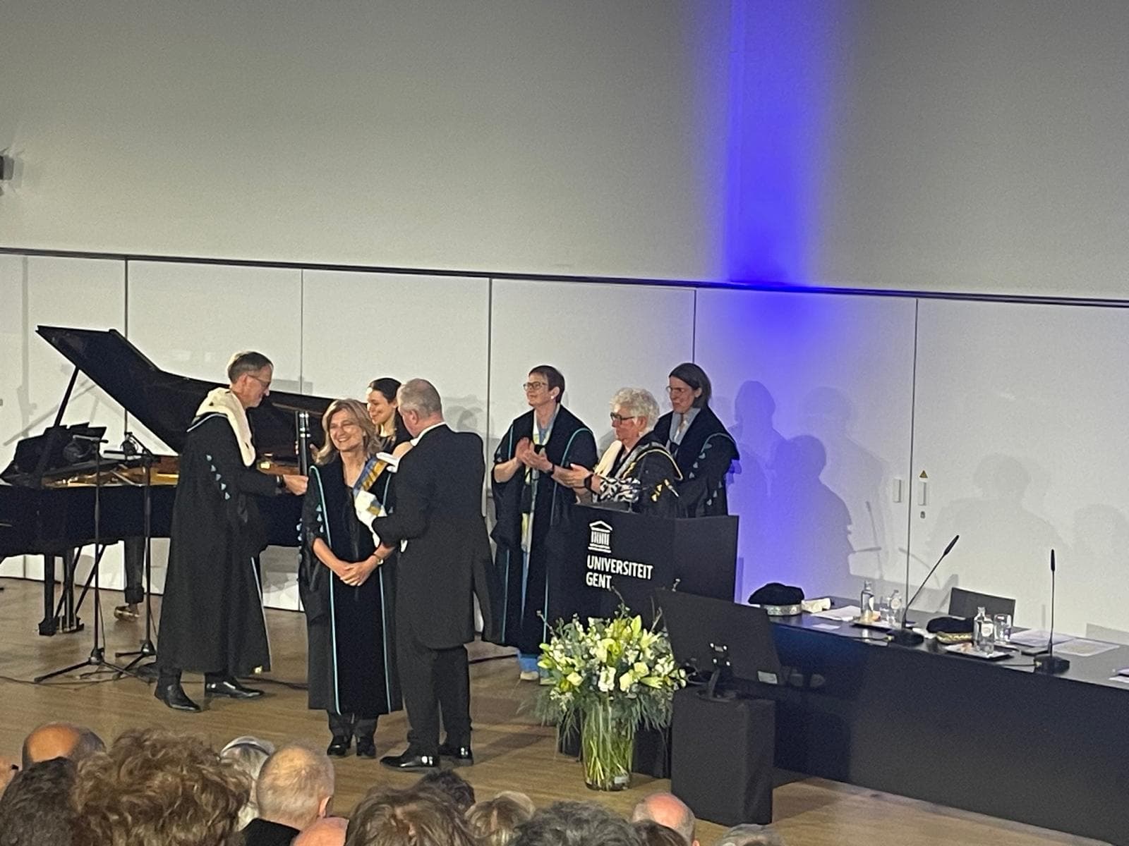 AAS President Receives Prestigious Honorary Doctorate from Ghent University